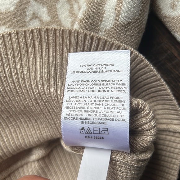 NWT Express Animal Print Cardigan, Size Small - Picture 5 of 5